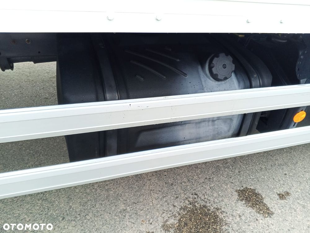 Renault D12 EURO6 ŁADOWNOŚĆ TON/ WINDA KLAPA - 21