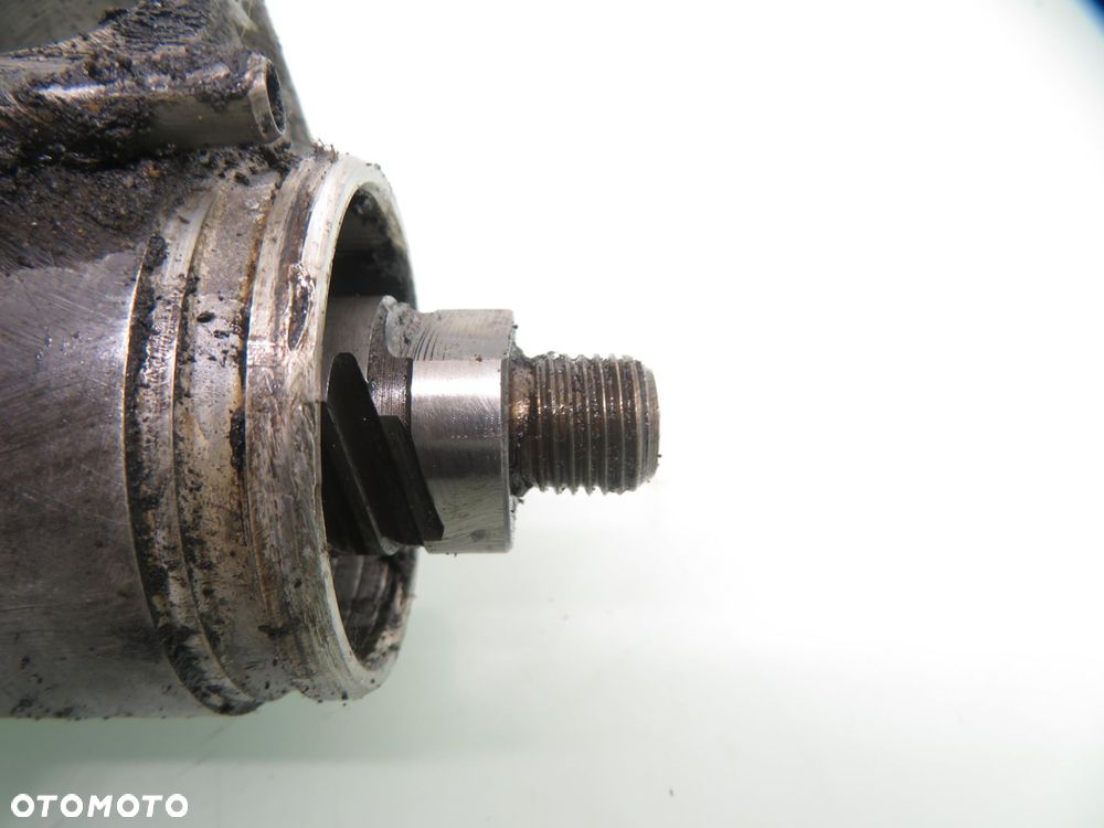 MAGLOWNICA SAAB 9-3 II (YS3F) 4004842 - 4