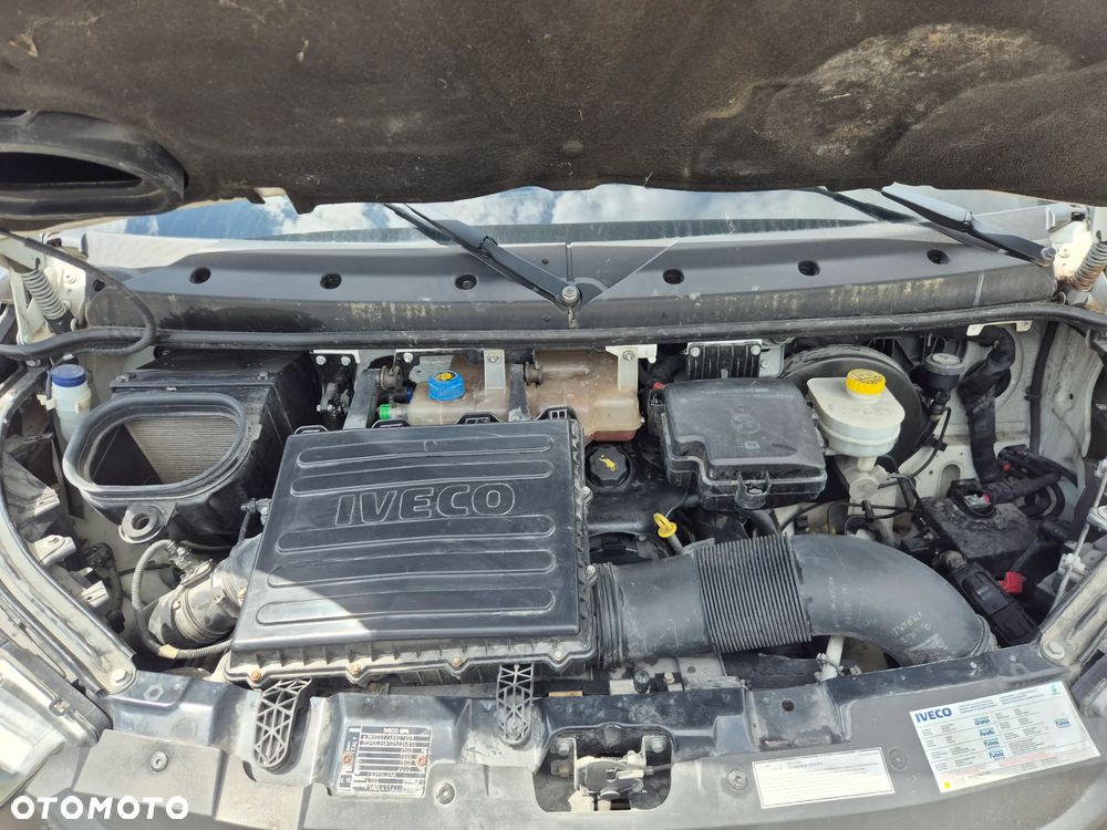 Iveco DAILY 35-140 / SPROWADZONY Z FRANCJI / TEMPOMAT - 23