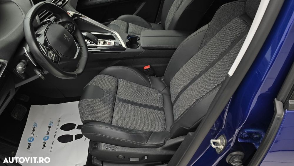 Peugeot 3008 1.6 PureTech Turbo S&S EAT8 Allure - 12