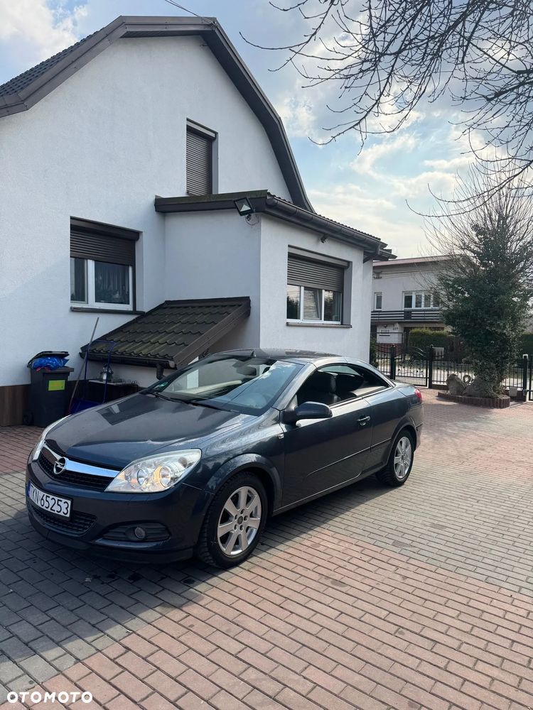 Opel Astra 1.6 Cosmo - 9