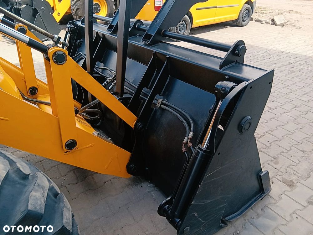 JCB 3CX - 5