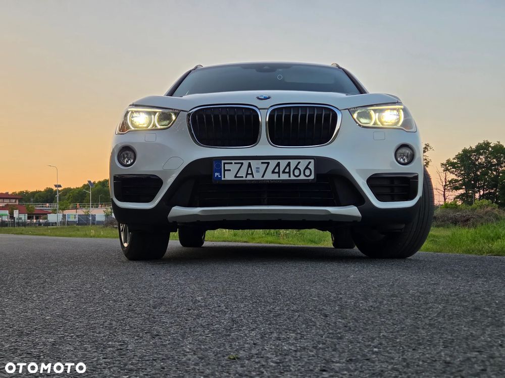 BMW X1 xDrive20d - 21