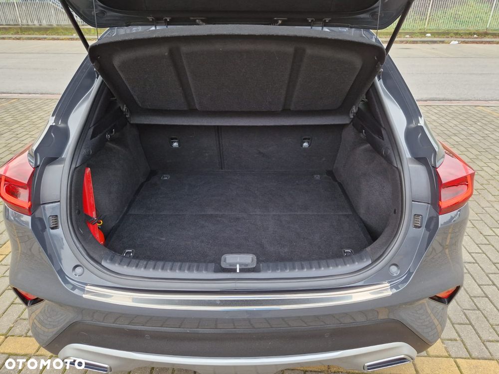 Kia XCeed 1.5 T-GDI M - 19