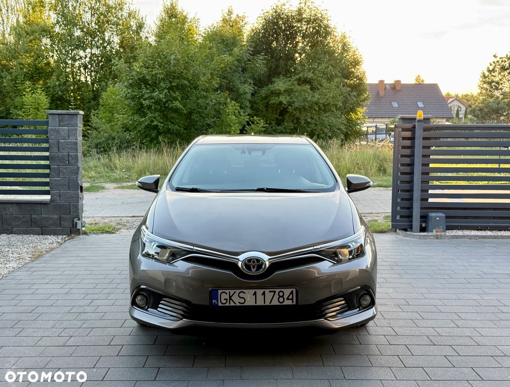 Toyota Auris - 3