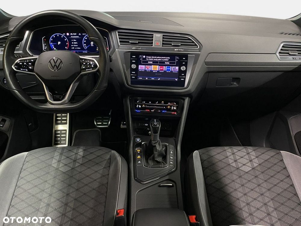 Volkswagen Tiguan - 16