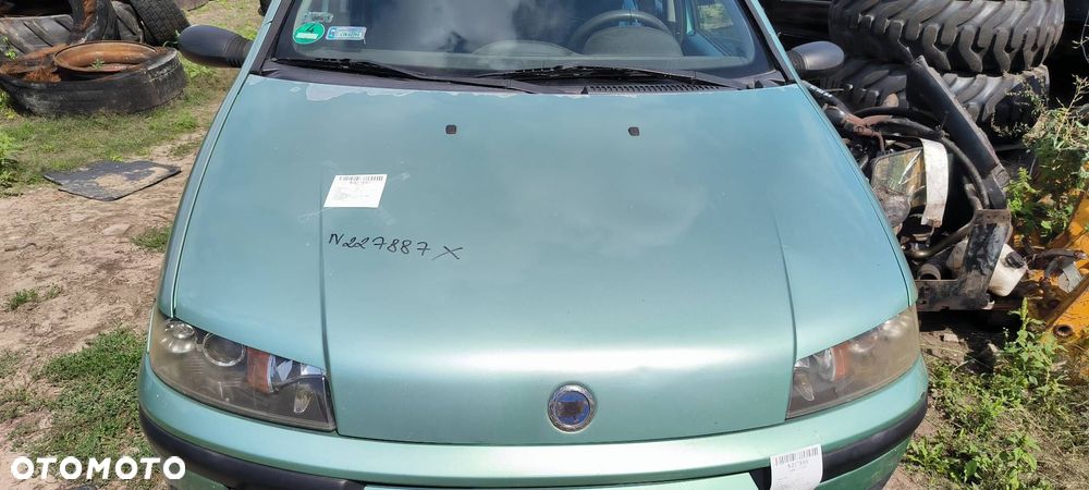 MASKA FIAT PUNTO - 1