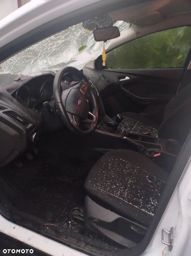 Ford Focus 1.6 Trend - 3