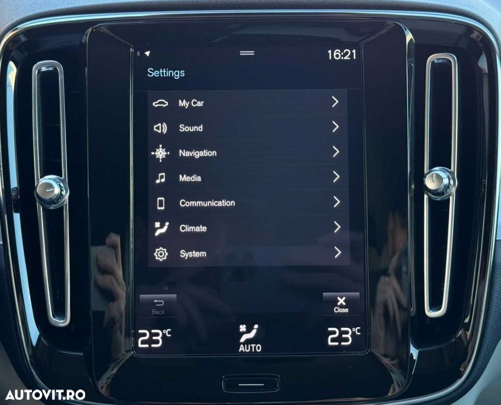 VOLVO XC40 2021 — imagine 54