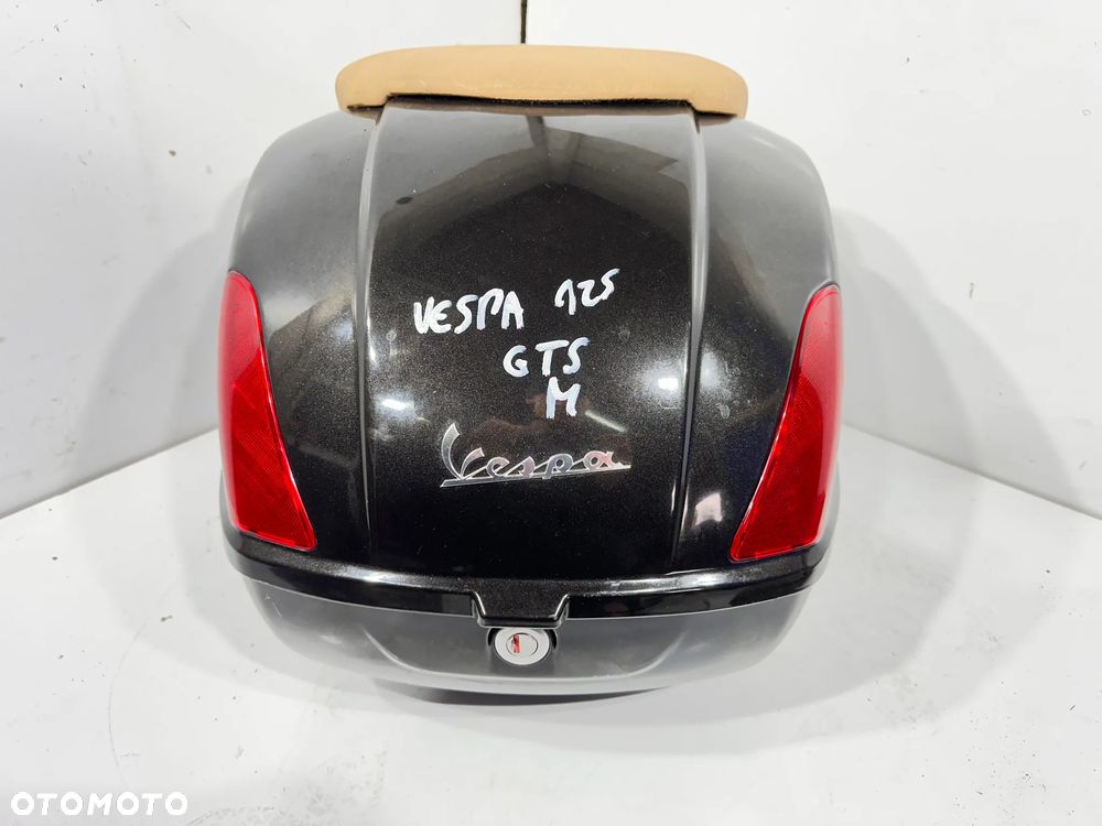 Kufer schowek Piaggio Vespa GTS 125 - 4