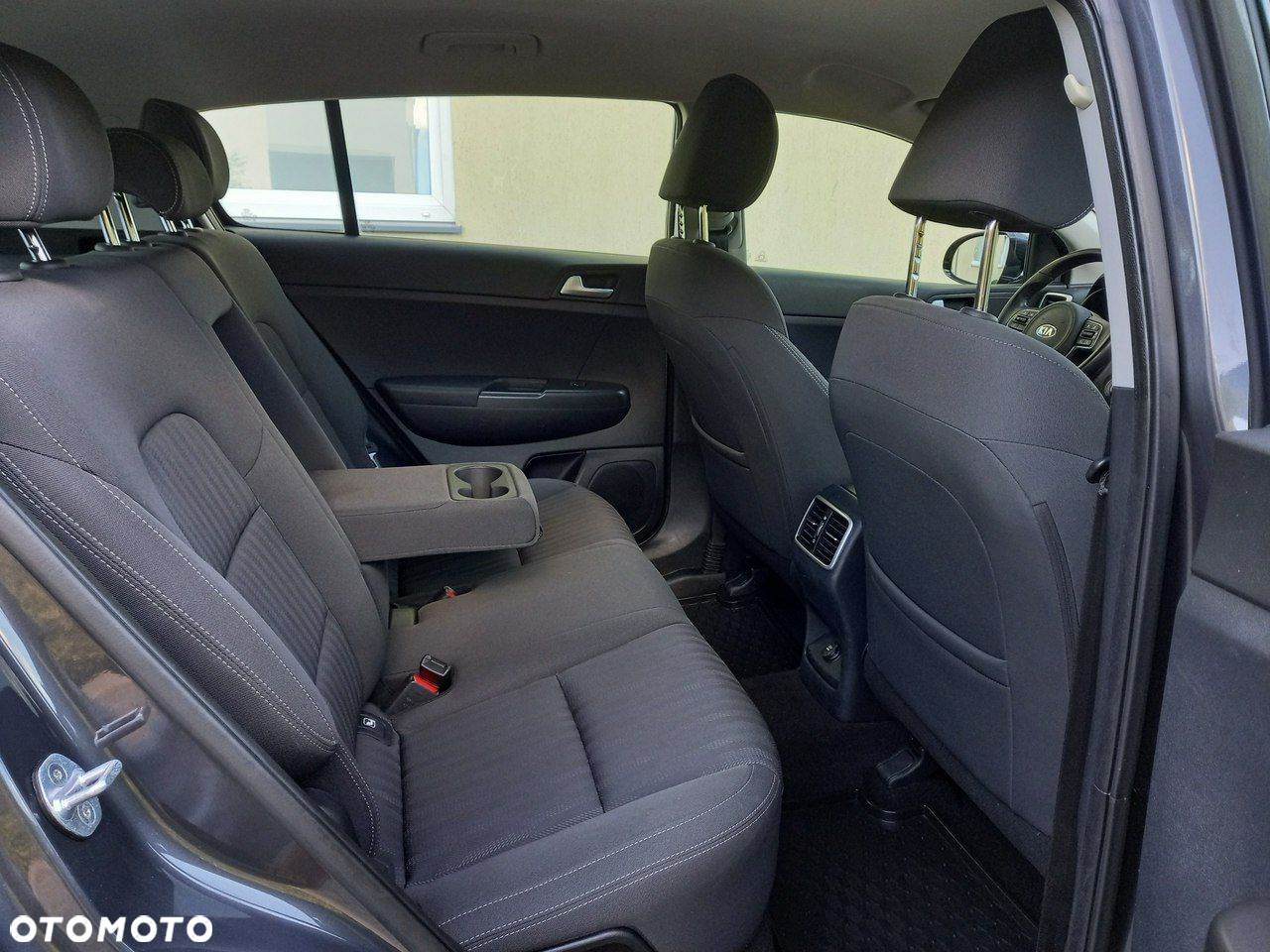 Kia Sportage 1.6 GDI 2WD DREAM-TEAM EDITION - 22