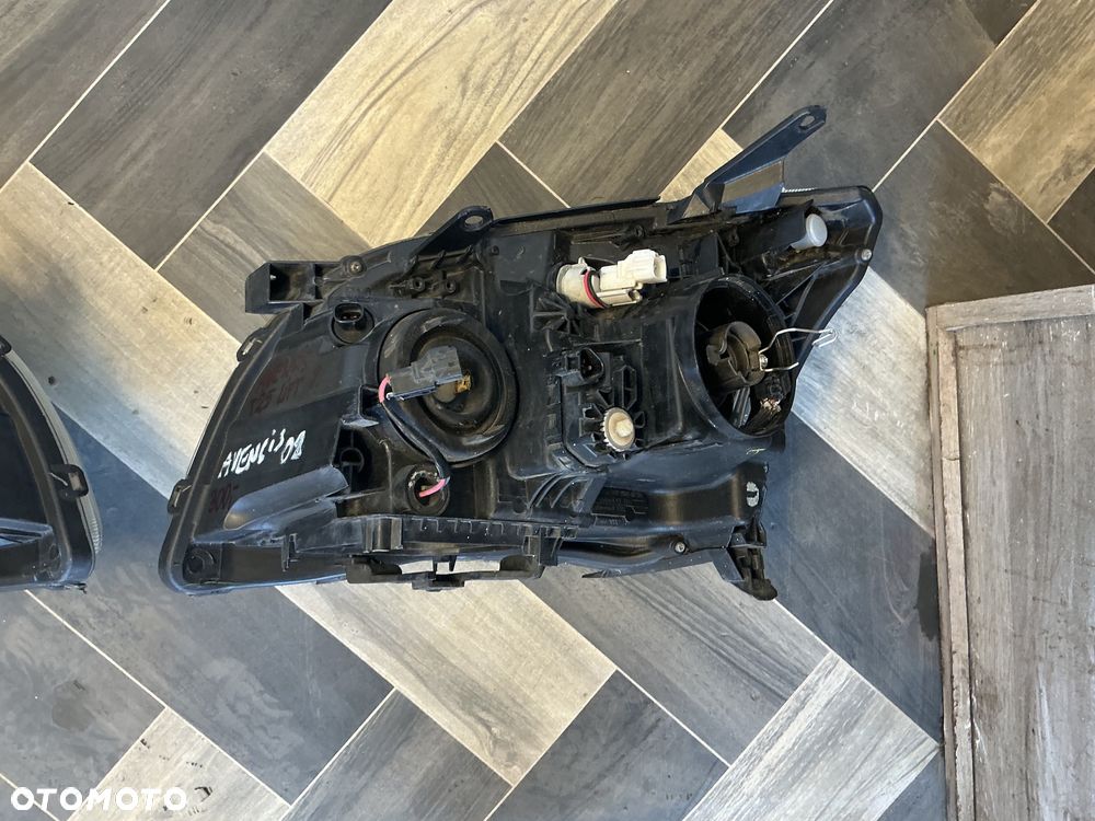 TOYOTA AVENSIS T25 LIFT LAMPA PRAWA LEWA LAMPY PRZEDNIE KOMPLET - 10