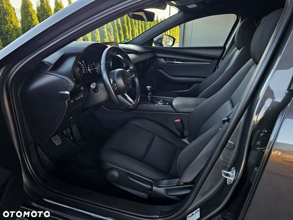 Mazda 3 - 13