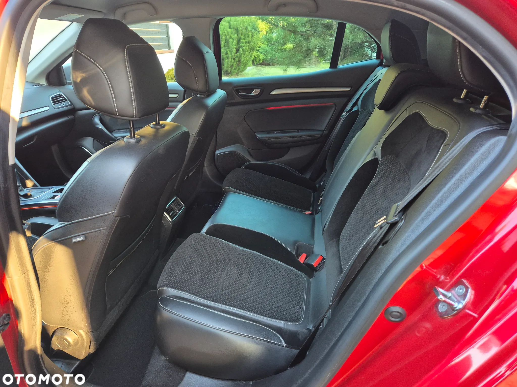 Renault Megane 1.2 Energy TCe GT Line EDC - 11