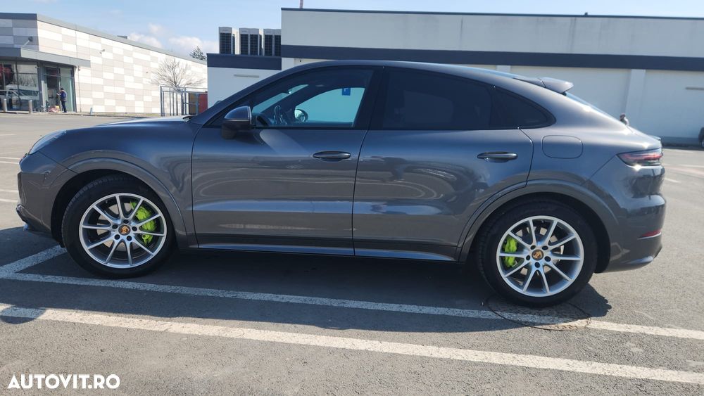 Porsche Cayenne Standard - 5