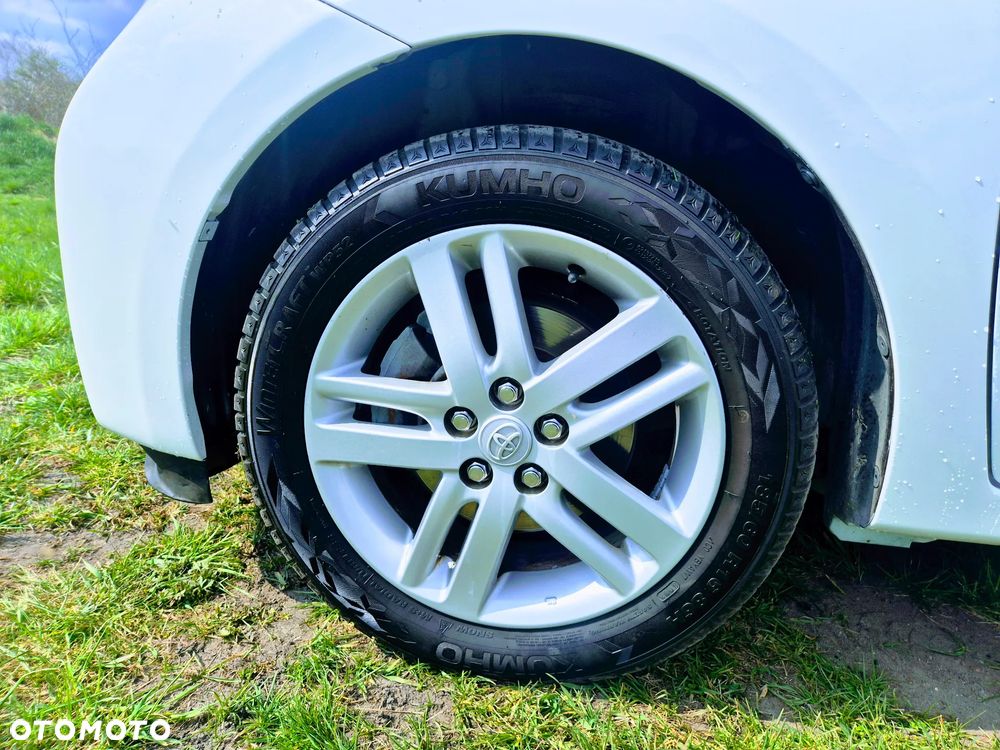 Toyota Verso S 1.33 Active - 10