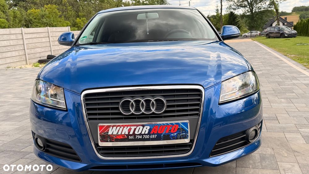 Audi A3 Sportback 1.6 Ambiente - 28