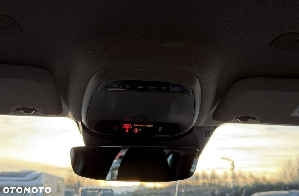 Volvo V60 D4 Geartronic Momentum Pro - 30