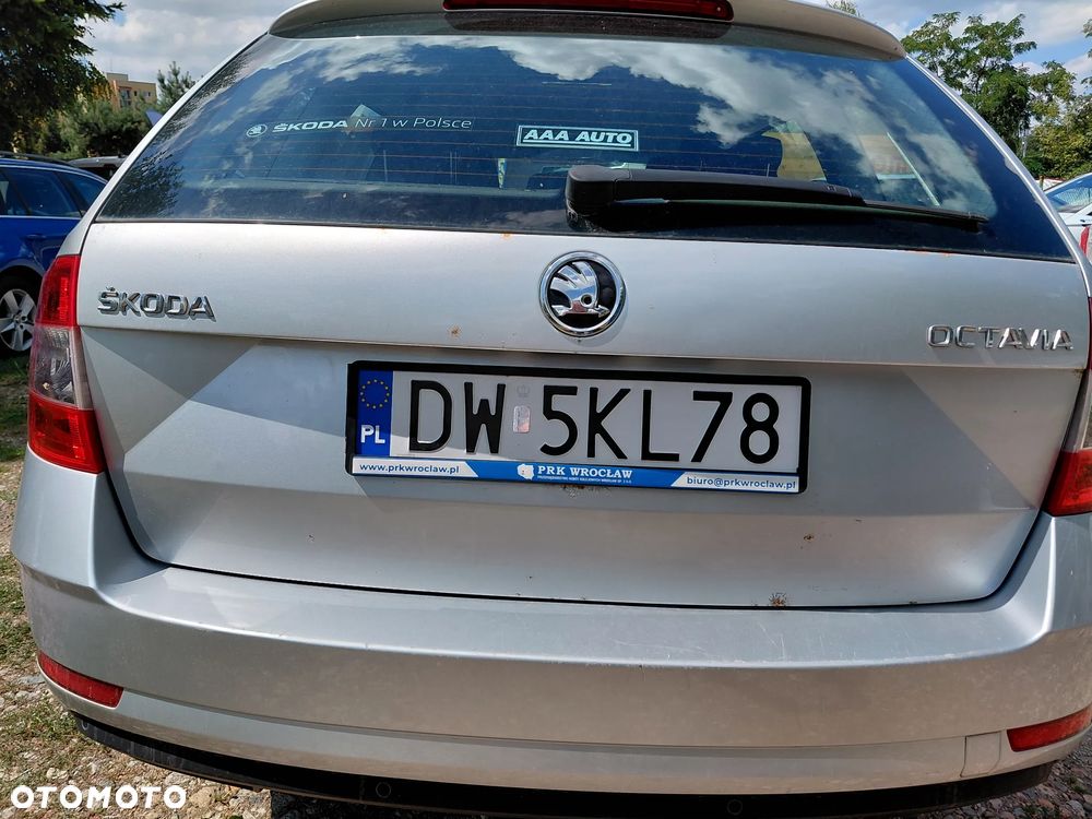 Skoda Octavia 1.6 TDI Ambition - 14