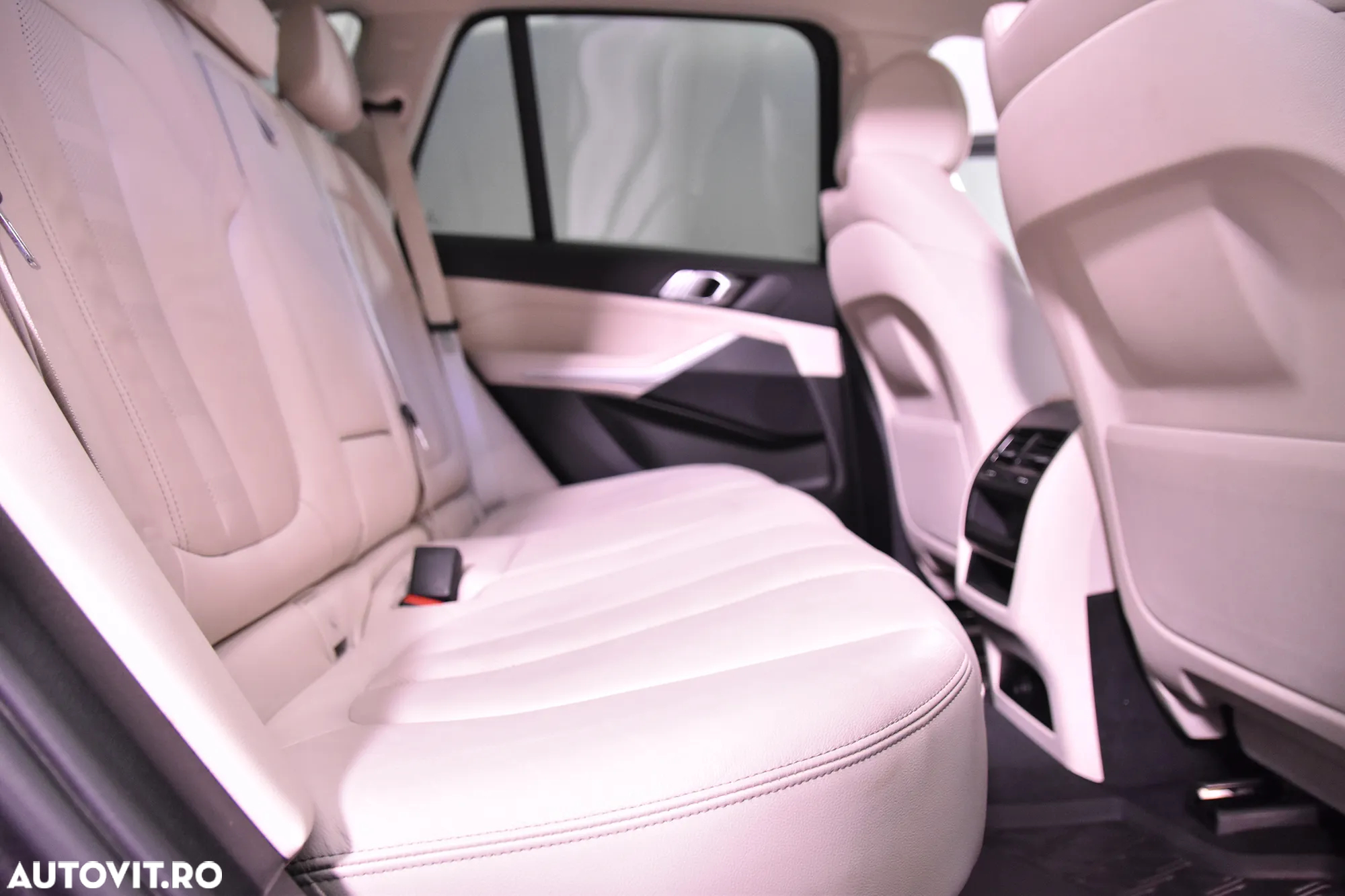 BMW X5 xDrive45e - 12