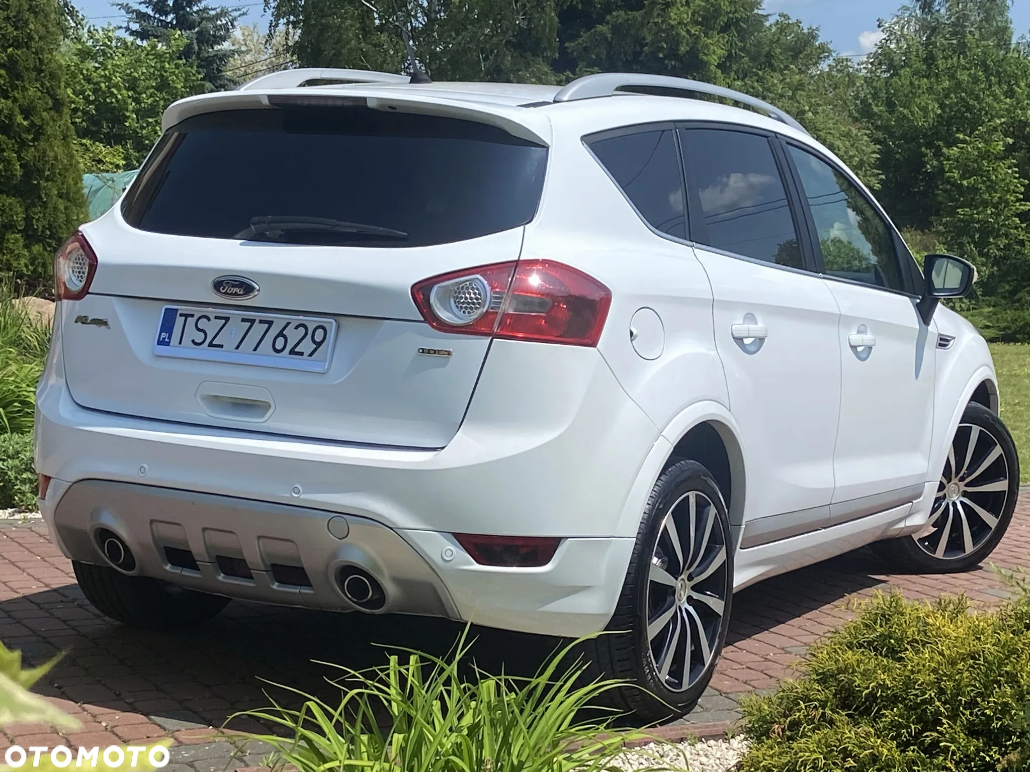 Ford Kuga 2.0 TDCi 4x4 Individual - 4