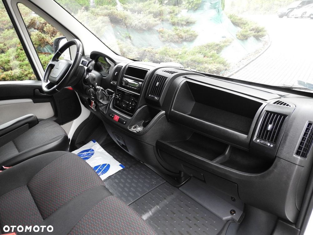 Peugeot BOXER PLANDEKA WINDA 8 PALET WEBASTO KLIMATYZACJA LEDY  165KM - 39