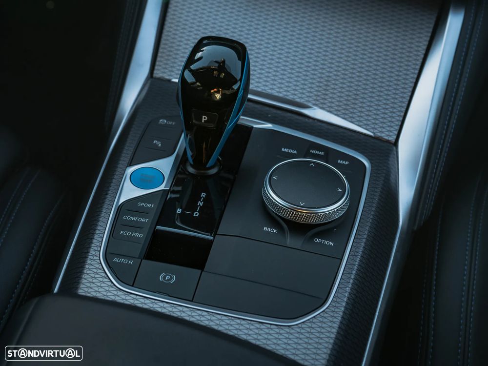 BMW i4 eDrive40 Pack Desportivo M - 15
