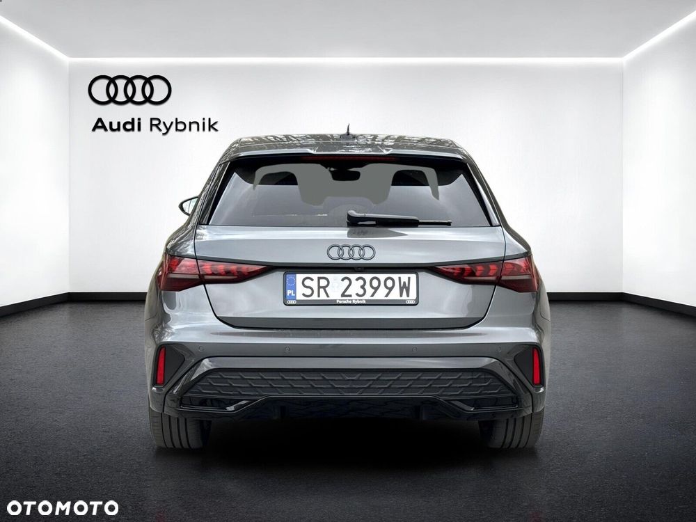 Audi A3 Sportback - 5