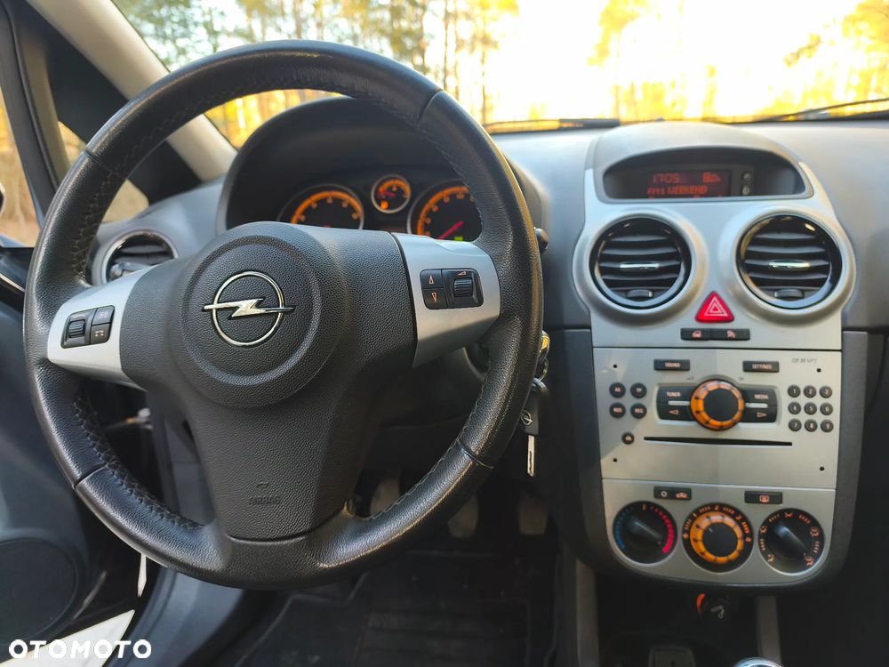 Opel Corsa - 21