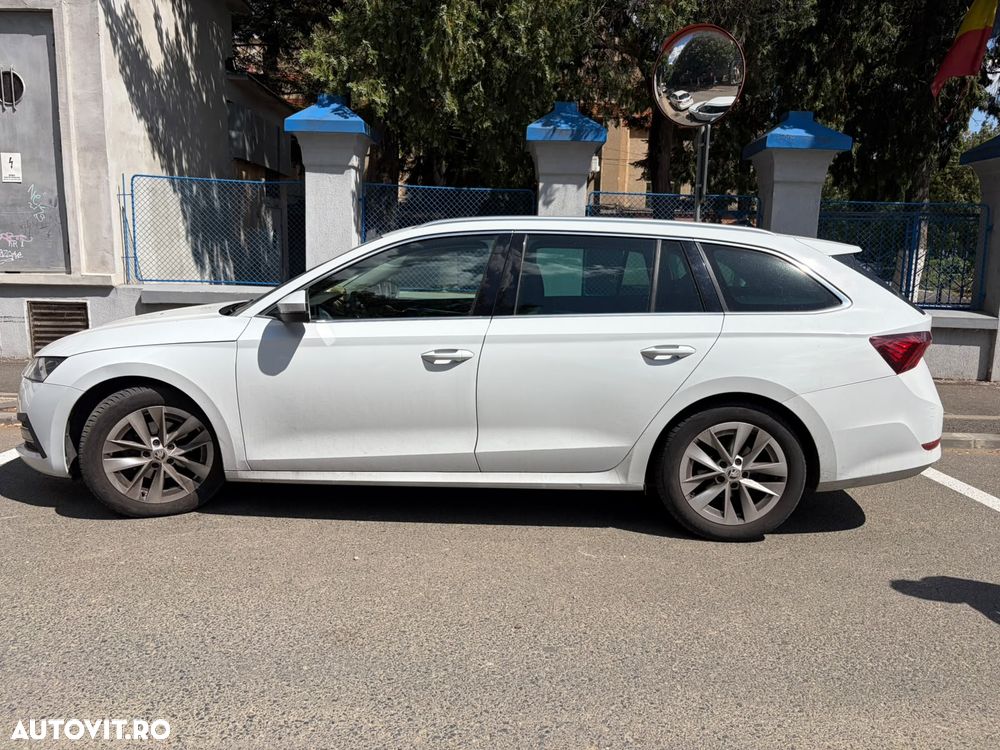 Skoda Octavia 2.0 TDI DSG Style - 9