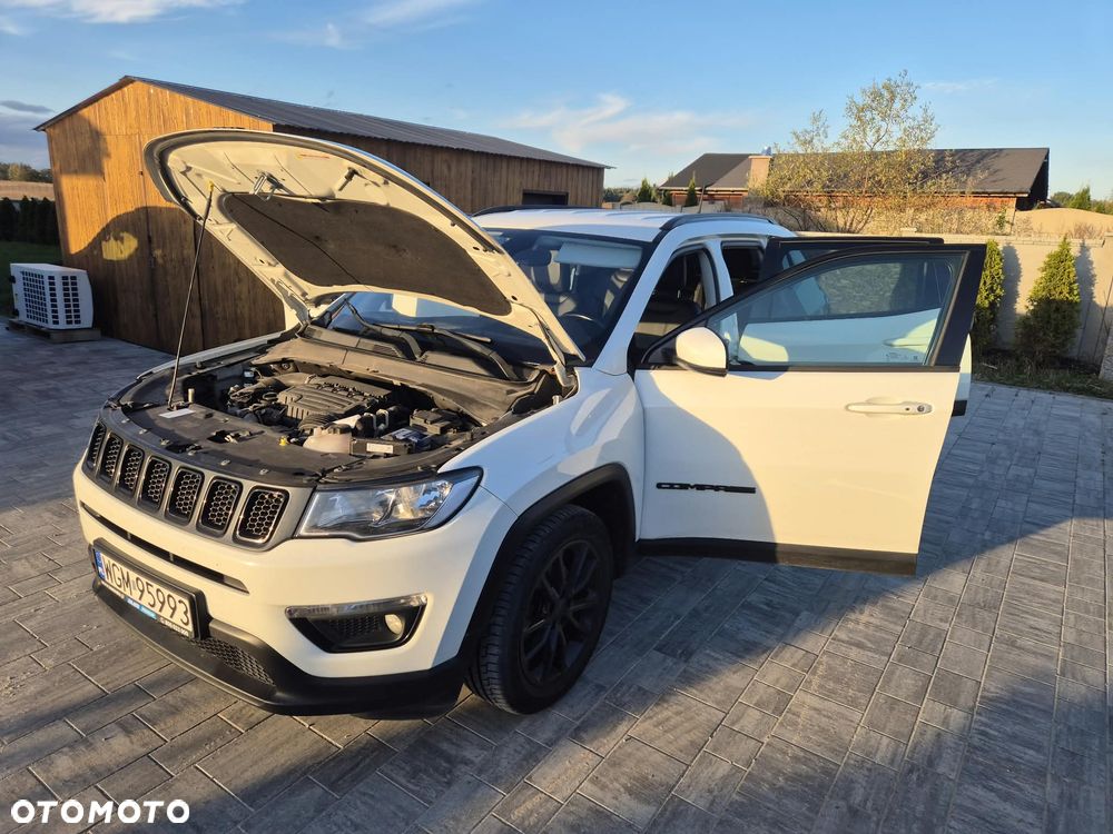 Jeep Compass - 12