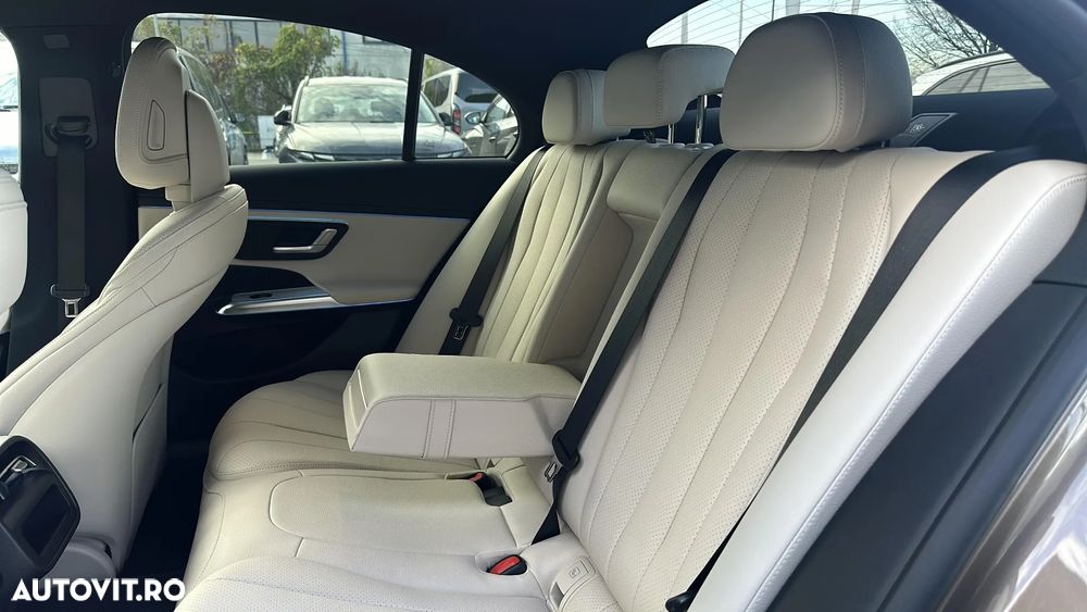 Mercedes-Benz E 200 9G-TRONIC Edition AMG Line - 21