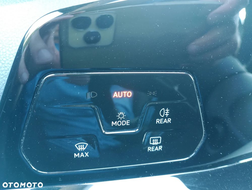 Volkswagen Golf Variant 2.0 TDI Life - 27