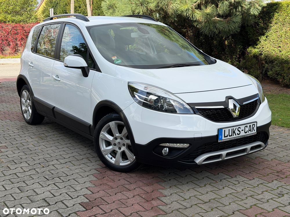 Renault Scenic dCi 110 Xmod Paris - 11
