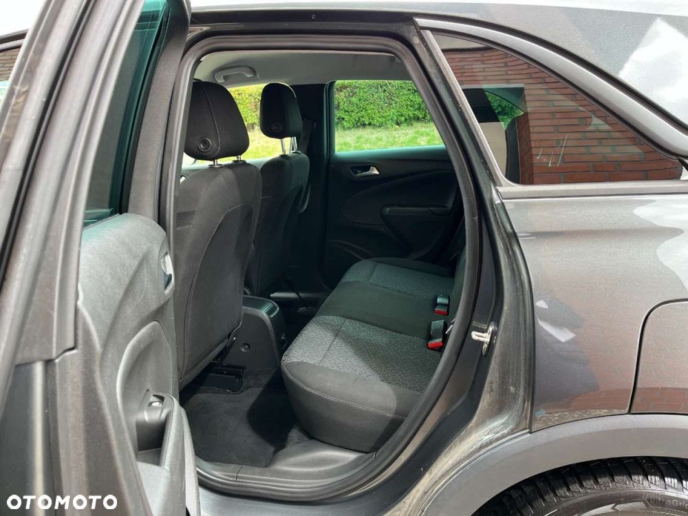 Opel Crossland X - 18
