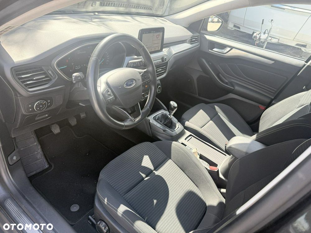 Ford Focus - 9