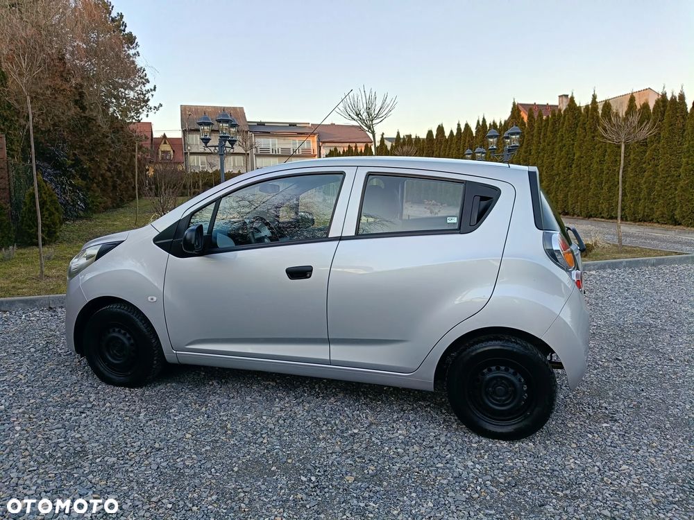 Chevrolet Spark 1.0 LT - 21