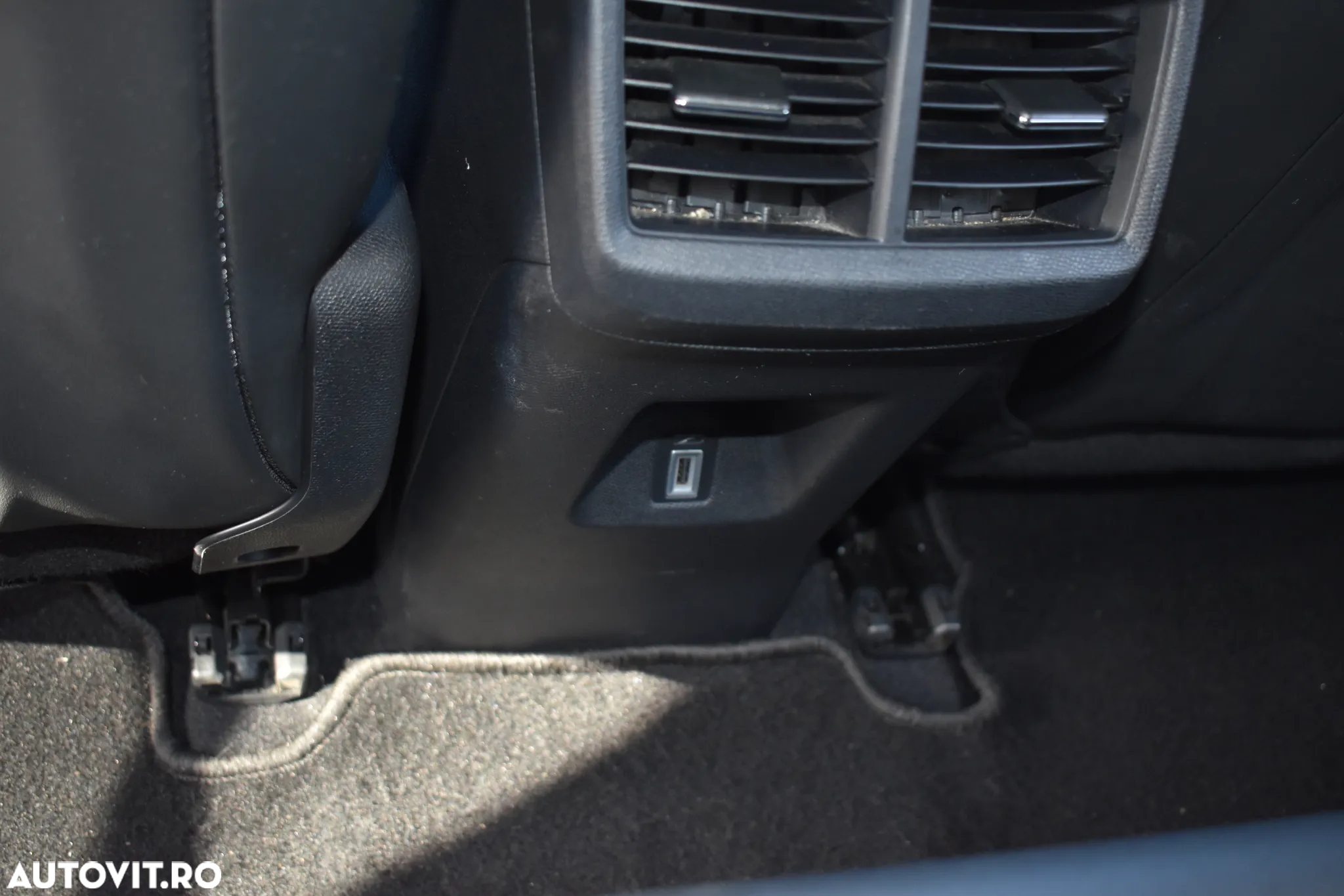 Citroën C5 Aircross 1.6 PHeV FWD 225 EAT8 Shine - 21