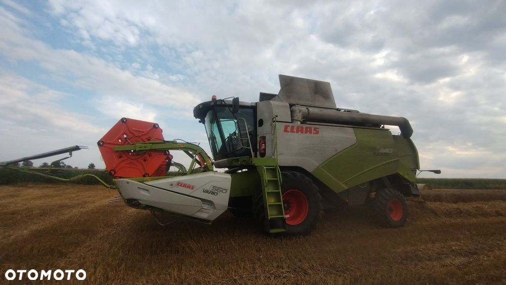 Claas Tucano 440 - 1