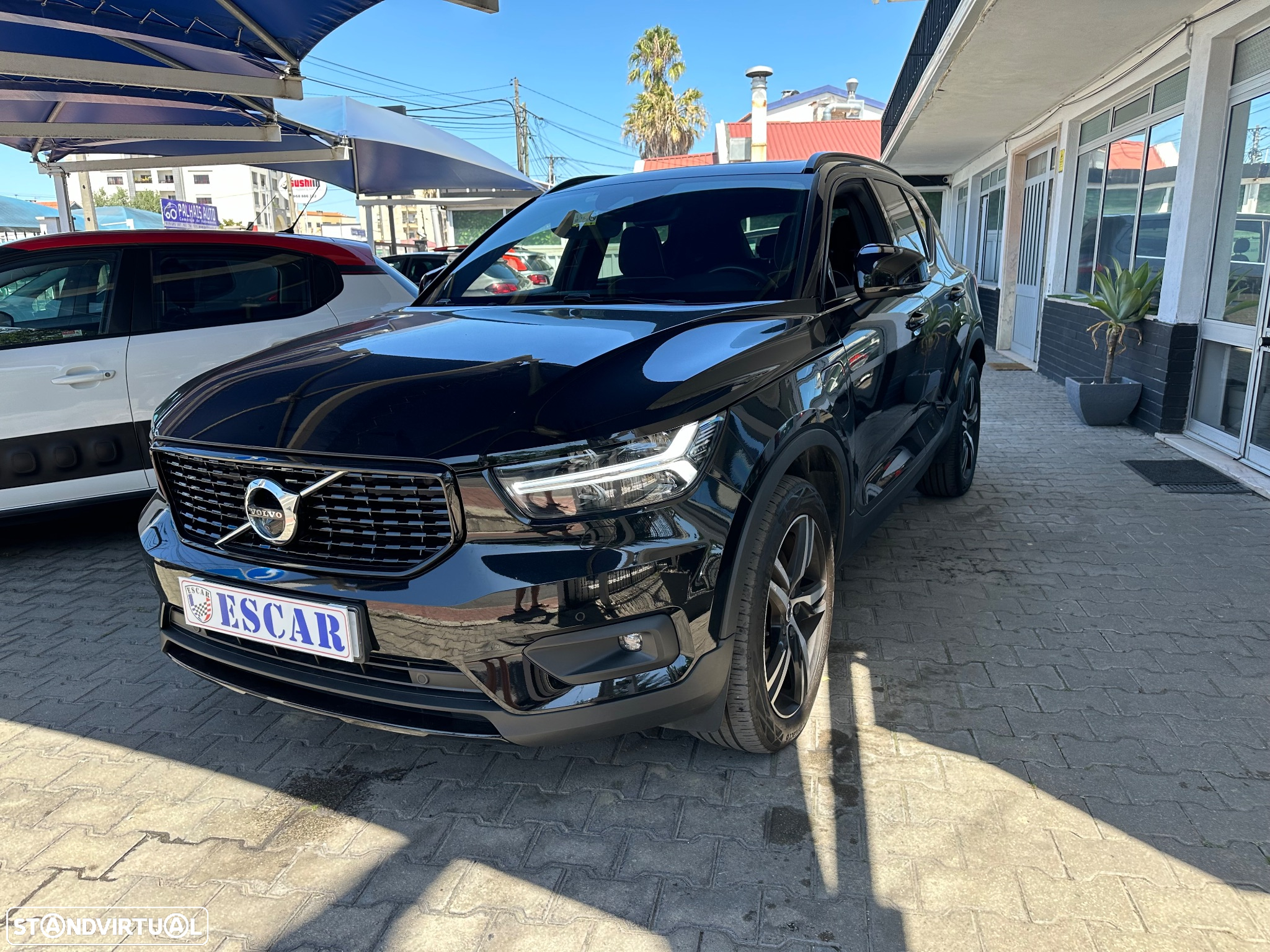 Volvo XC 40 1.5 T5 PHEV R-Design Expression - 4