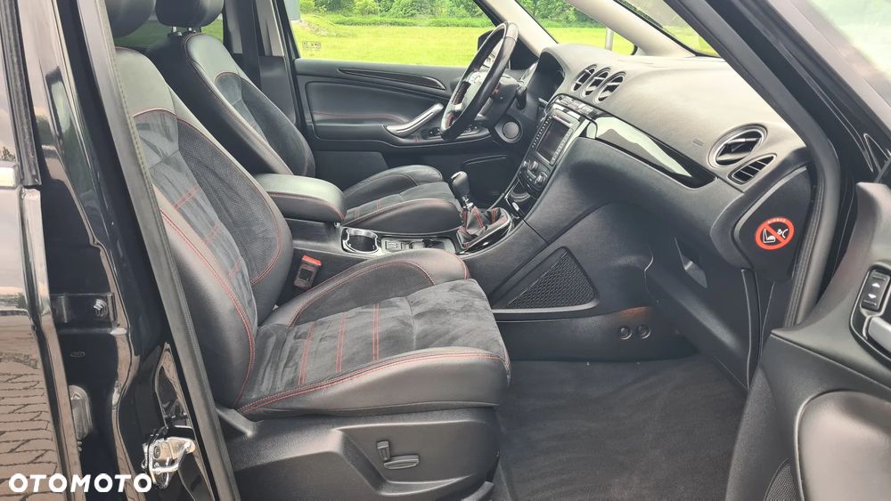 Ford S-Max 2.0 TDCi DPF Titanium - 39