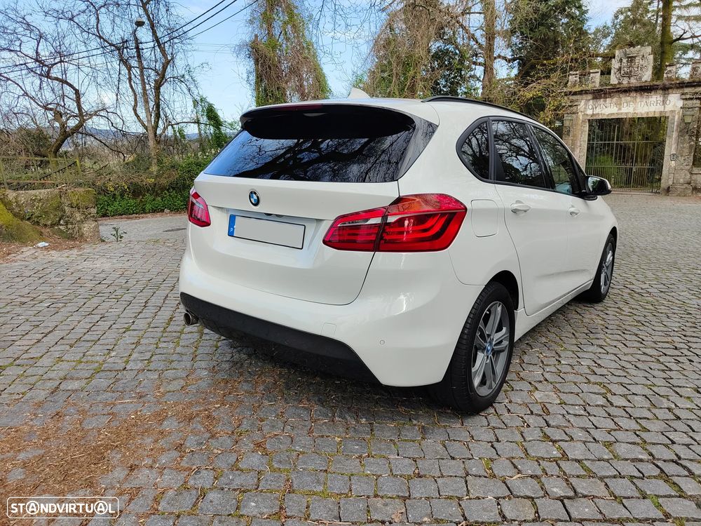 BMW 225xe Active Tourer Line Sport - 4