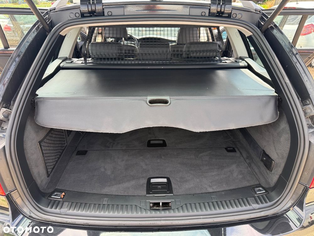 BMW Seria 5 530i - 14