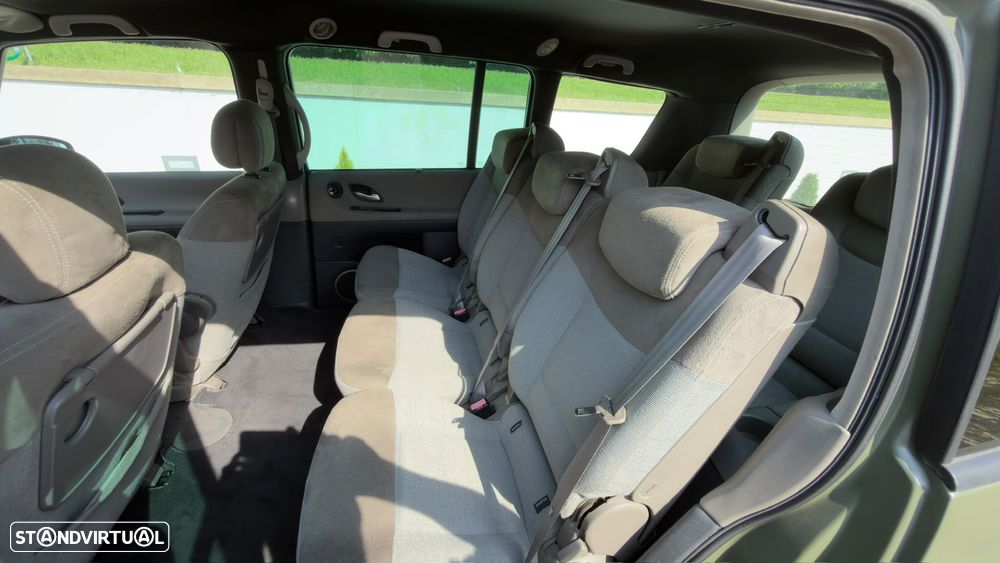 Renault Espace 1.9 dCi Expression 5L - 8