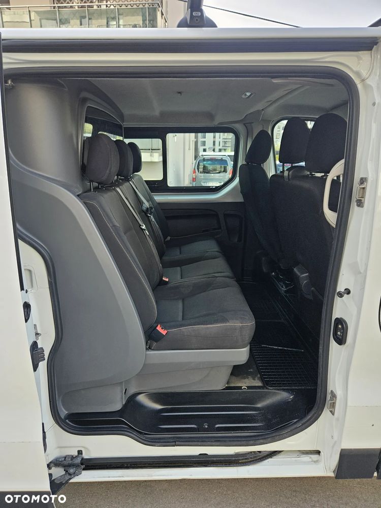 Renault TRAFIC - 7