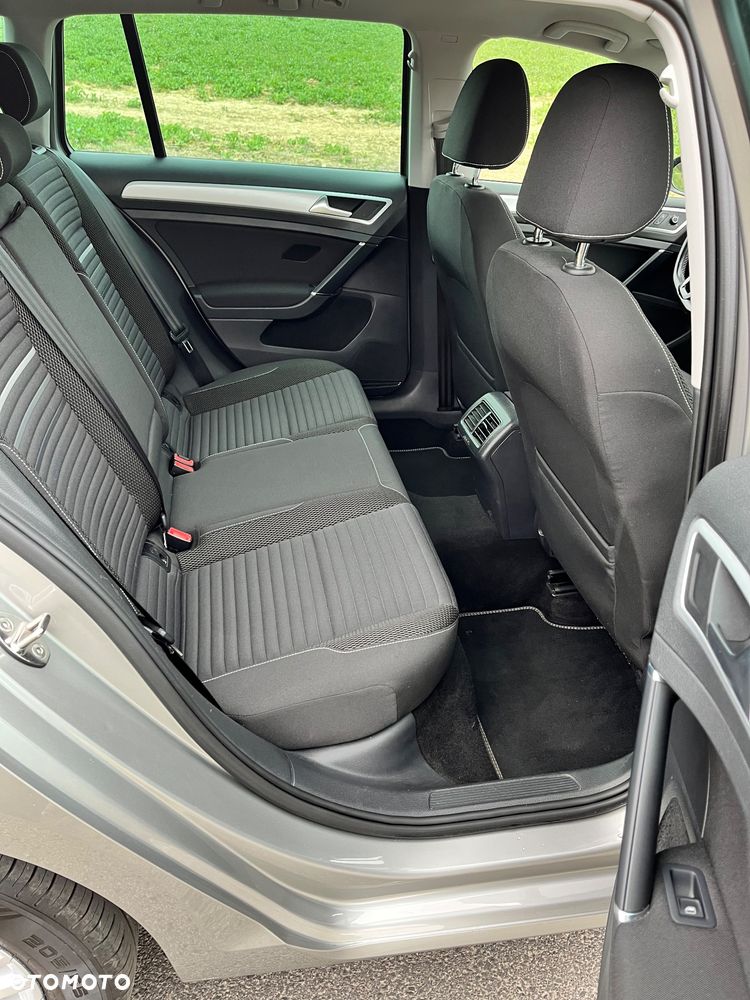 Volkswagen Golf 1.6 BlueTDI Cup - 11