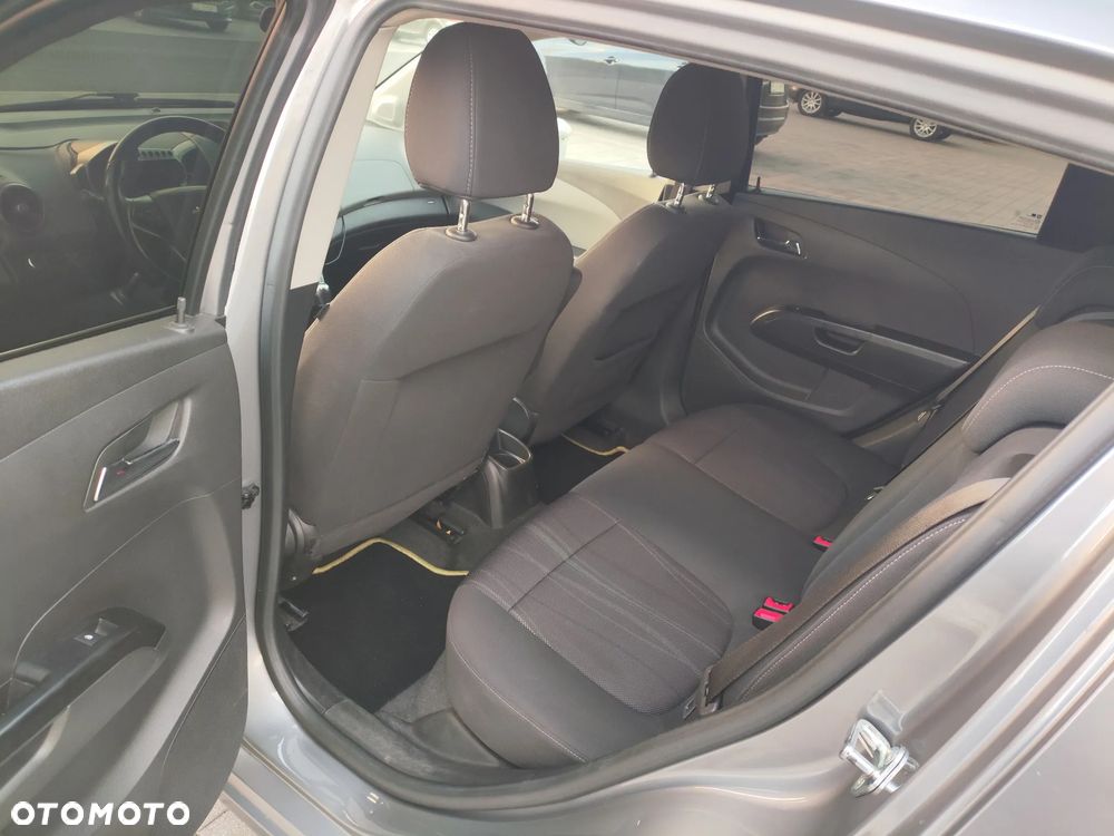 Chevrolet Aveo 1.3 D LTZ - 15