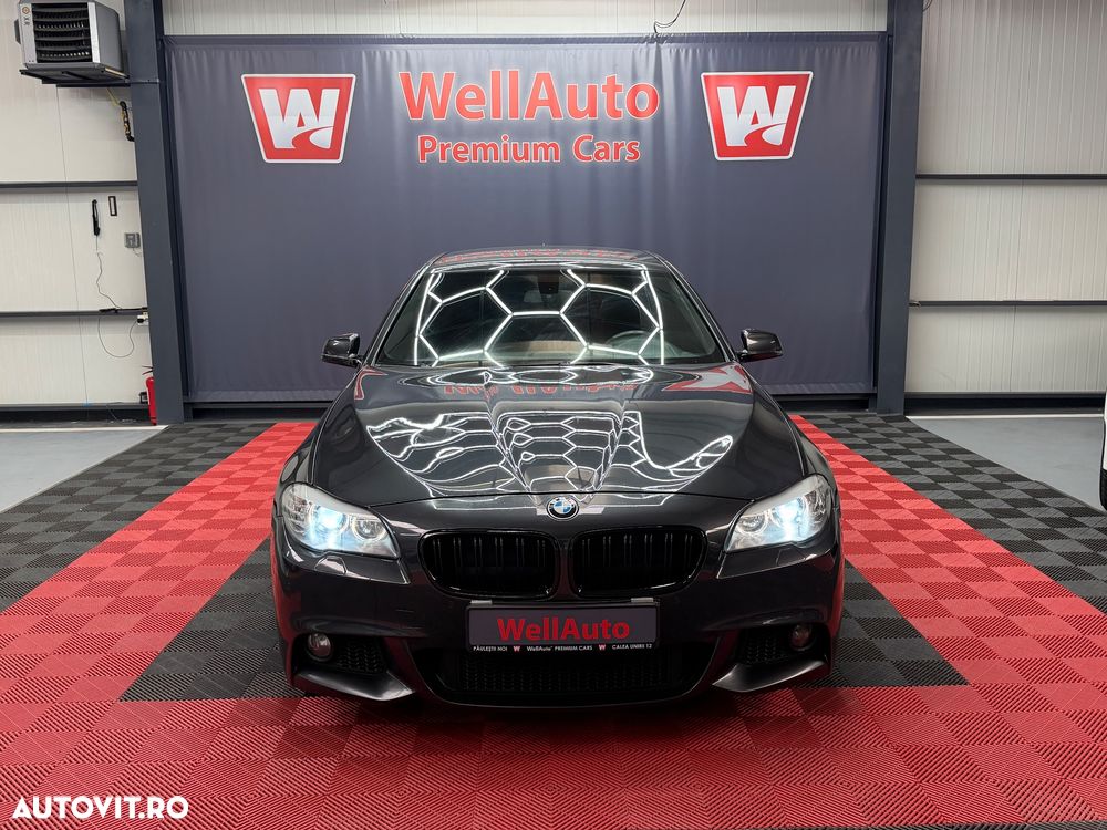 BMW Seria 5 520d Sport-Aut. - 1
