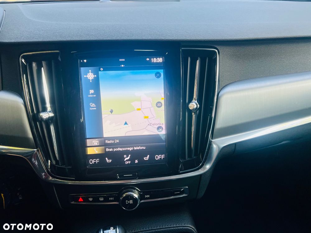 Volvo V90 - 21