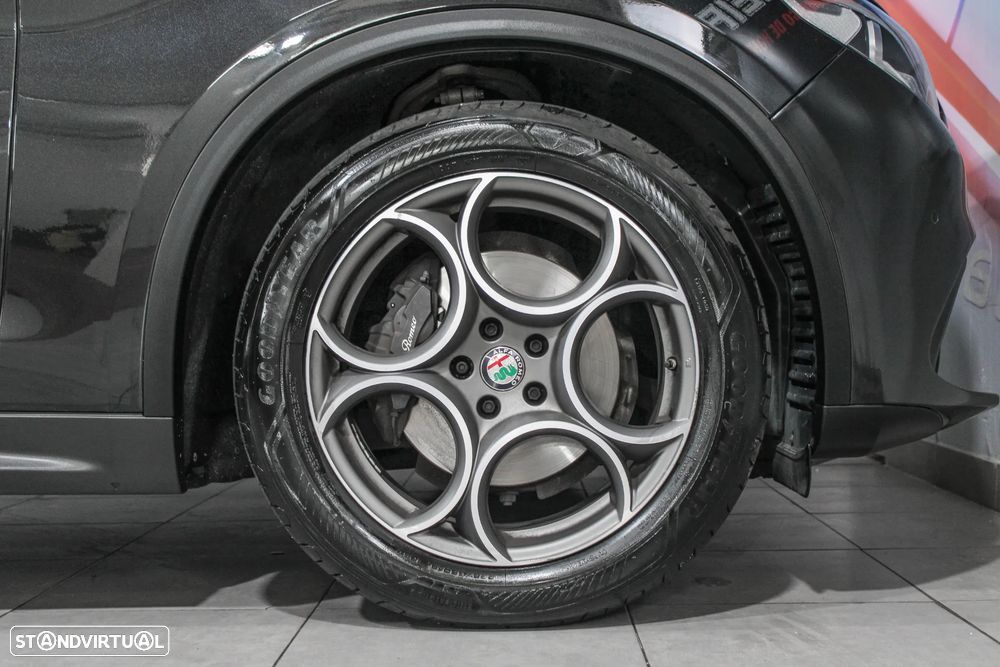 Alfa Romeo Stelvio 2.2 D Sprint AT8 - 12